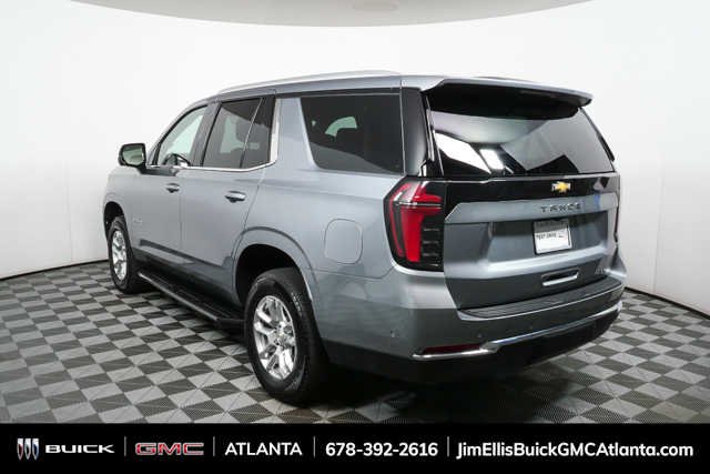 Used 2025 Sterling Gray Metallic Chevrolet LT image 27