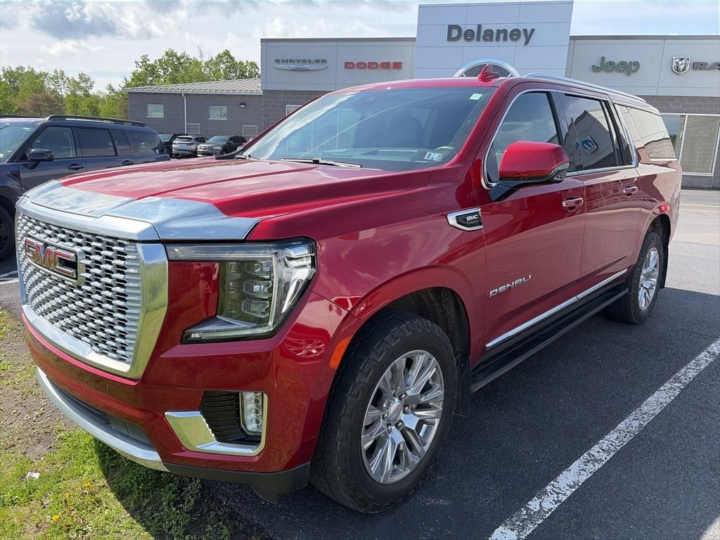 2023 GMC Yukon Denali AWD's photo