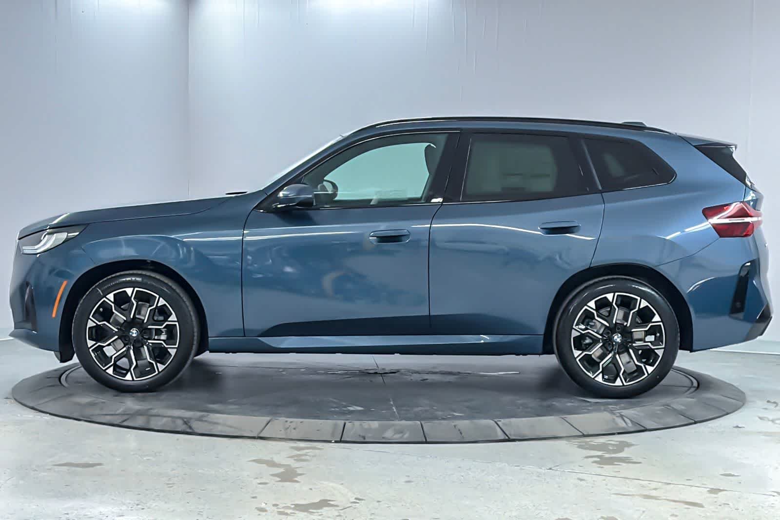 New 2026 Arctic Race Blue Metallic BMW 30 xDrive image 5