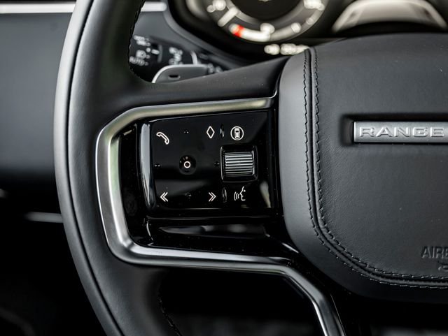 New 2026 Fuji White Land Rover SE image 20