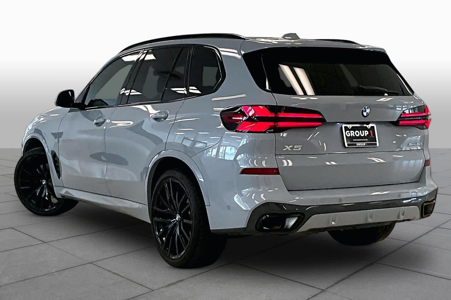 Certified Used 2025 Brooklyn Grey Metallic BMW sDrive40i image 11