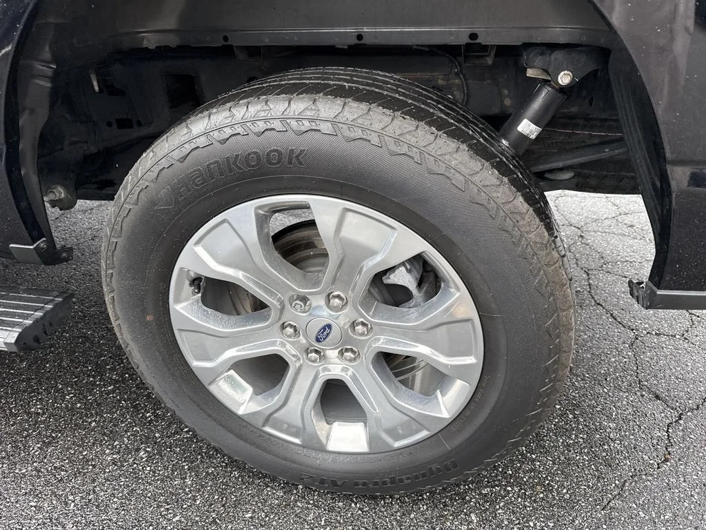 Used 2023 Black Ford Platinum image 18