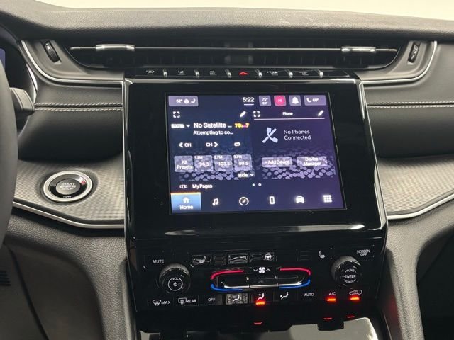 2023 Jeep Grand Cherokee Altitude - Photo 23