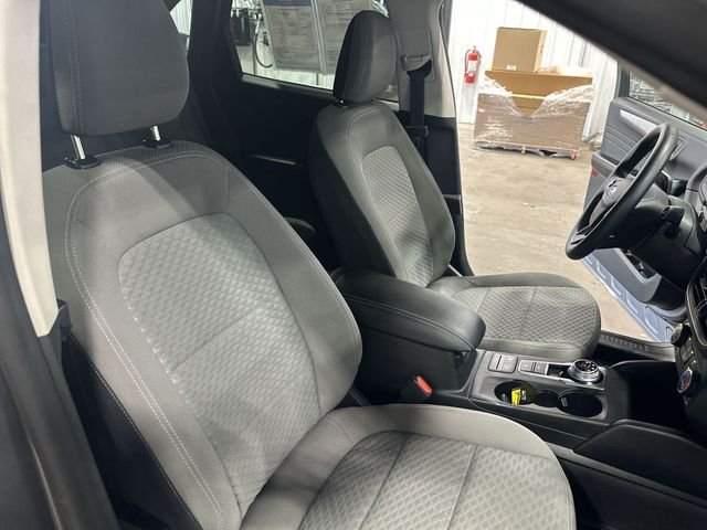 Used 2021 Gray Ford SE image 32