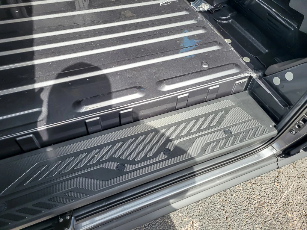 New 2026 Carbonized Gray Metallic Ford Cargo Van image 28