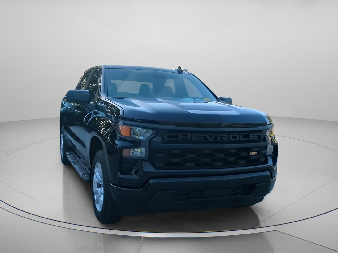 Used 2024 Black Chevrolet Custom Crew Cab Pickup image 2