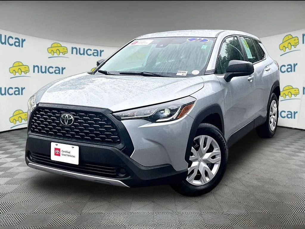 Certified Used 2022 Silver Toyota L image 3