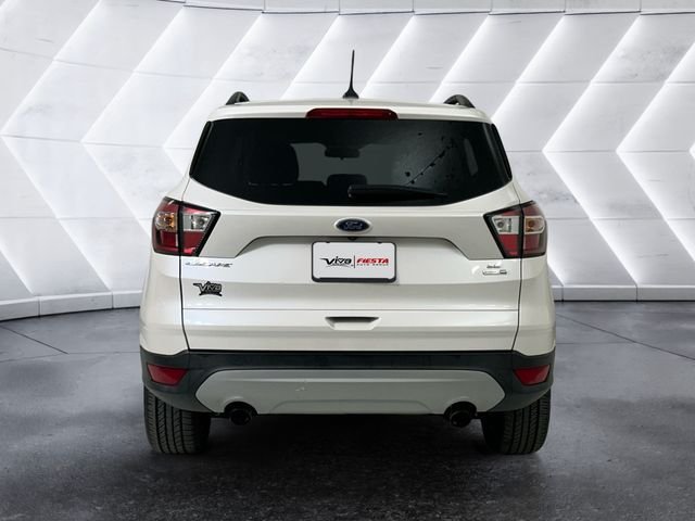 Used 2018 White Ford SE image 5