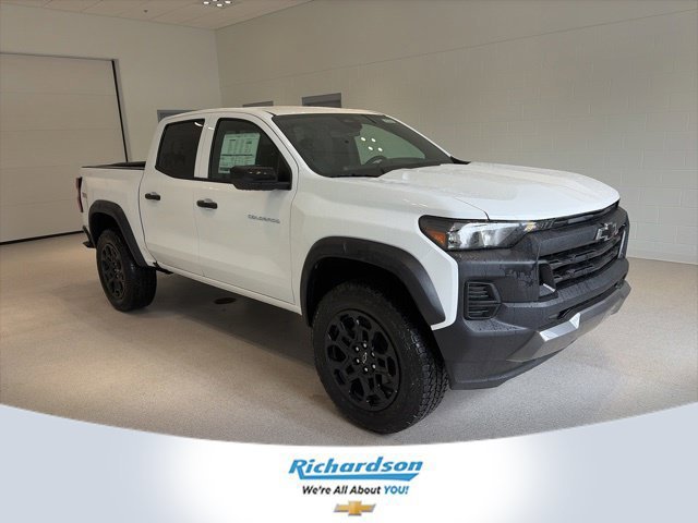 New 2026 Summit White Chevrolet Trail Boss image 1