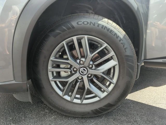 Used 2021 Gray Nissan S image 46