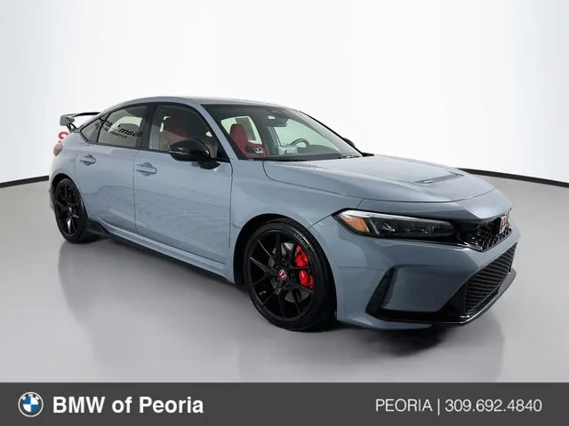 Used 2024 Gray Honda  image 1
