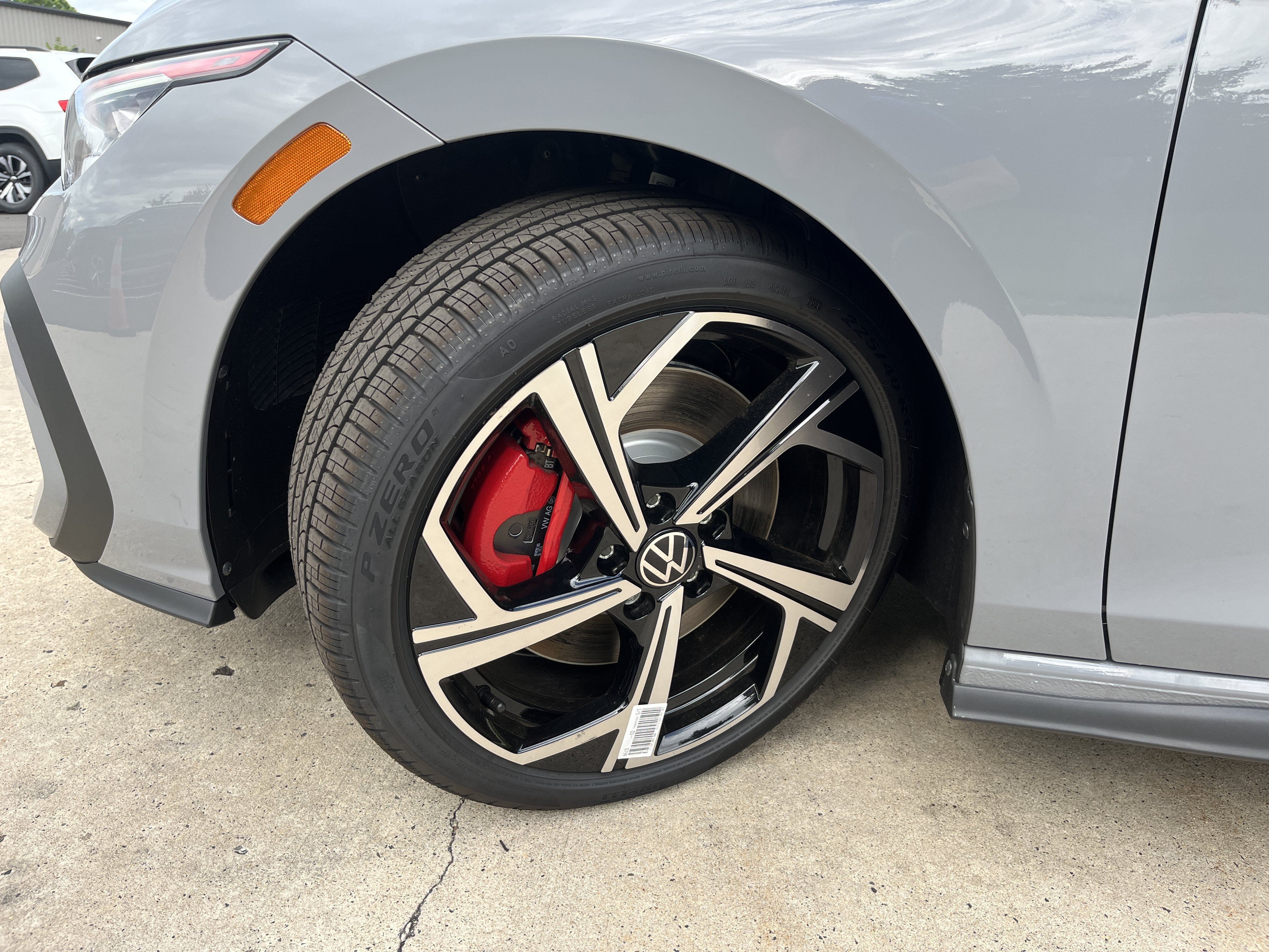 New 2026 Moonstone Gray Volkswagen SE image 18