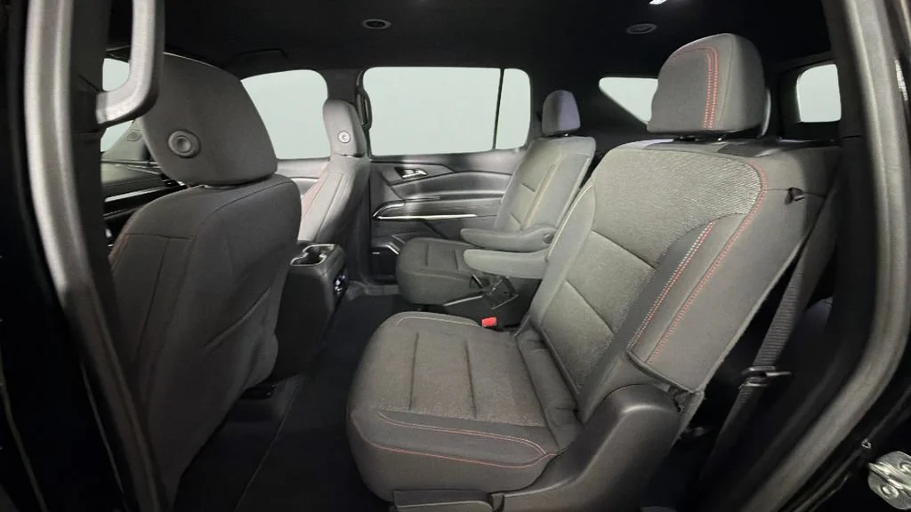 2024 Chevrolet Traverse Z71 - Photo 25