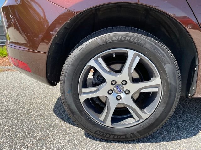 Used 2015 Rich Java Metallic Volvo T6 Premier Plus image 7