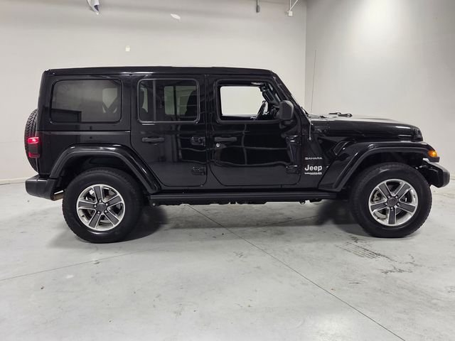 Used 2020 Black Jeep Unlimited Sahara image 12