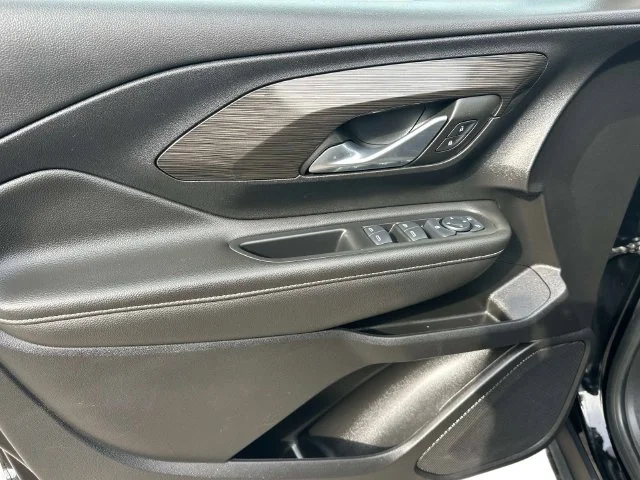 Used 2024 Black GMC SLE image 17