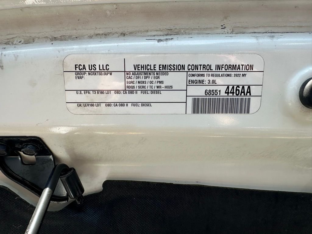 Certified Used 2022 White Jeep Rubicon image 17