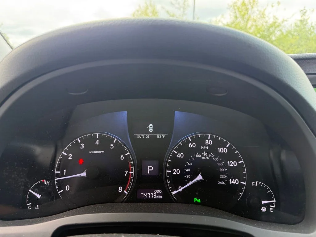 Used 2014 Claret Mica Lexus 350 image 13