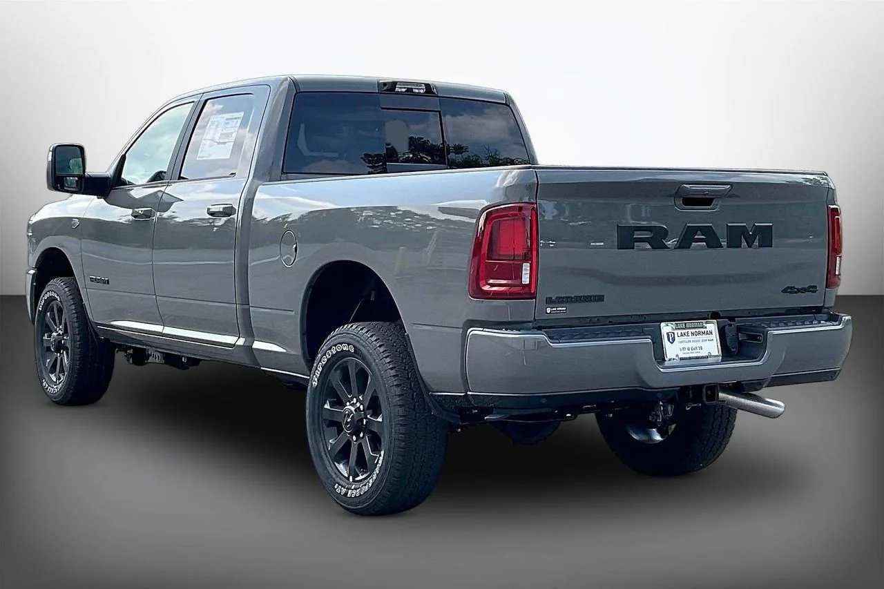 New 2027 Ceramic Gray Clear-Coat Exterior Paint RAM Laramie image 6