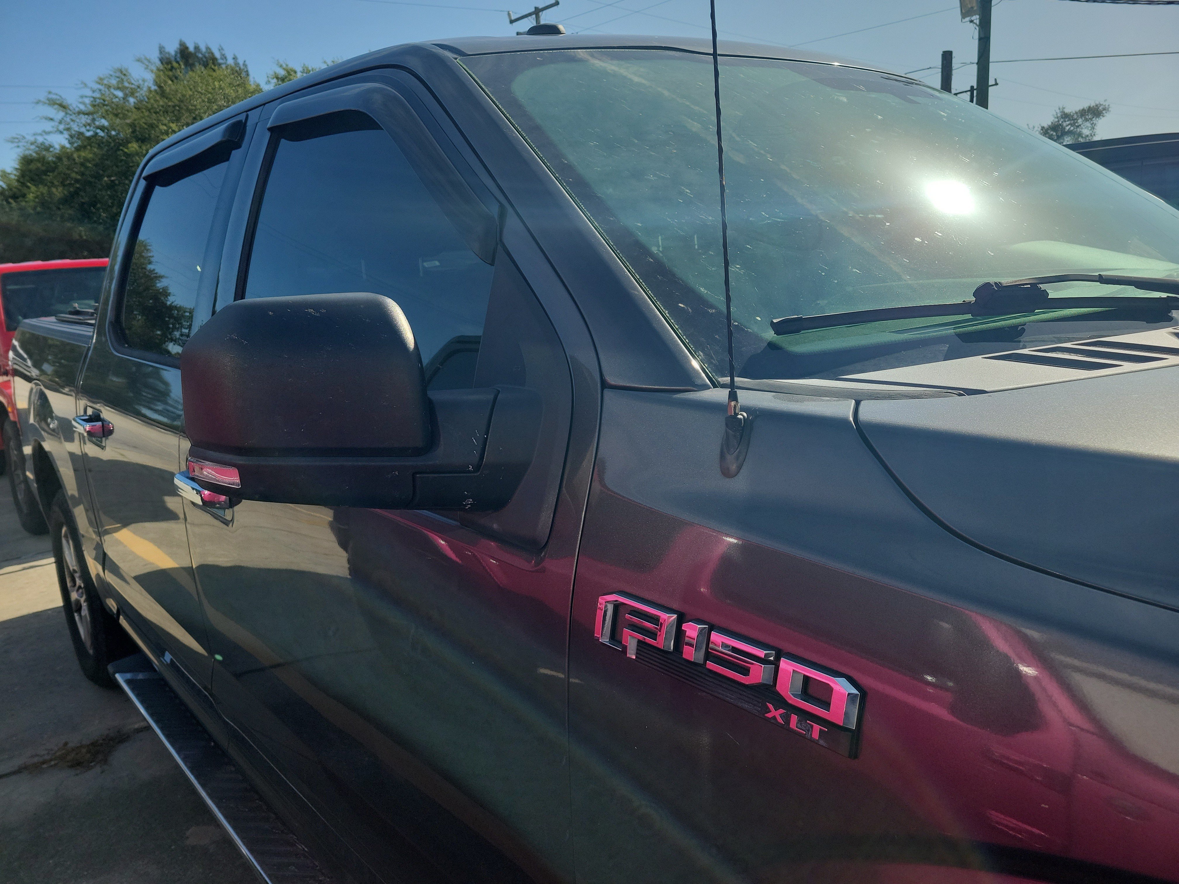 Used 2018 Magnetic Ford XLT image 8
