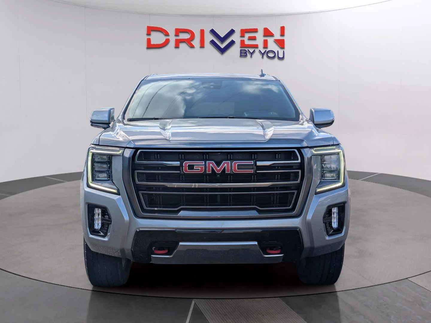 Used 2023 Sterling Metallic GMC AT4 image 8