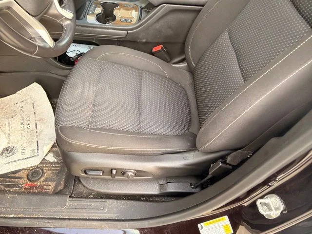 Used 2020 Red GMC SLE image 8