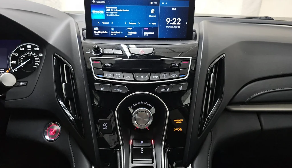 Used 2019  Acura Base image 12
