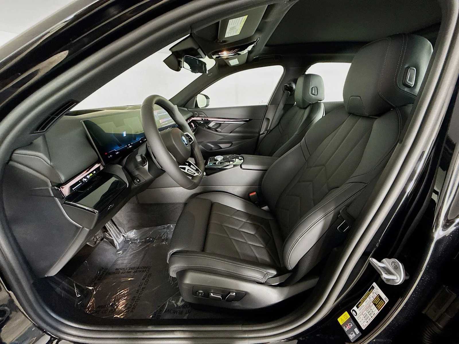 Used 2026 Black Sapphire Metallic BMW eDrive40 image 22