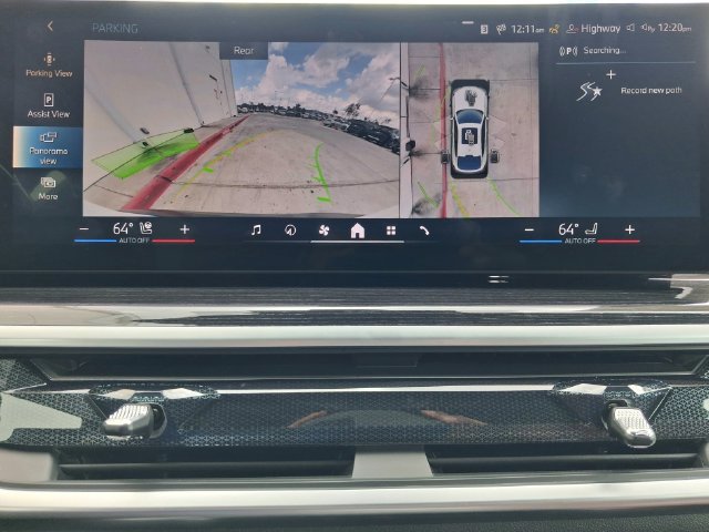 Used 2025 White BMW xDrive40i image 20
