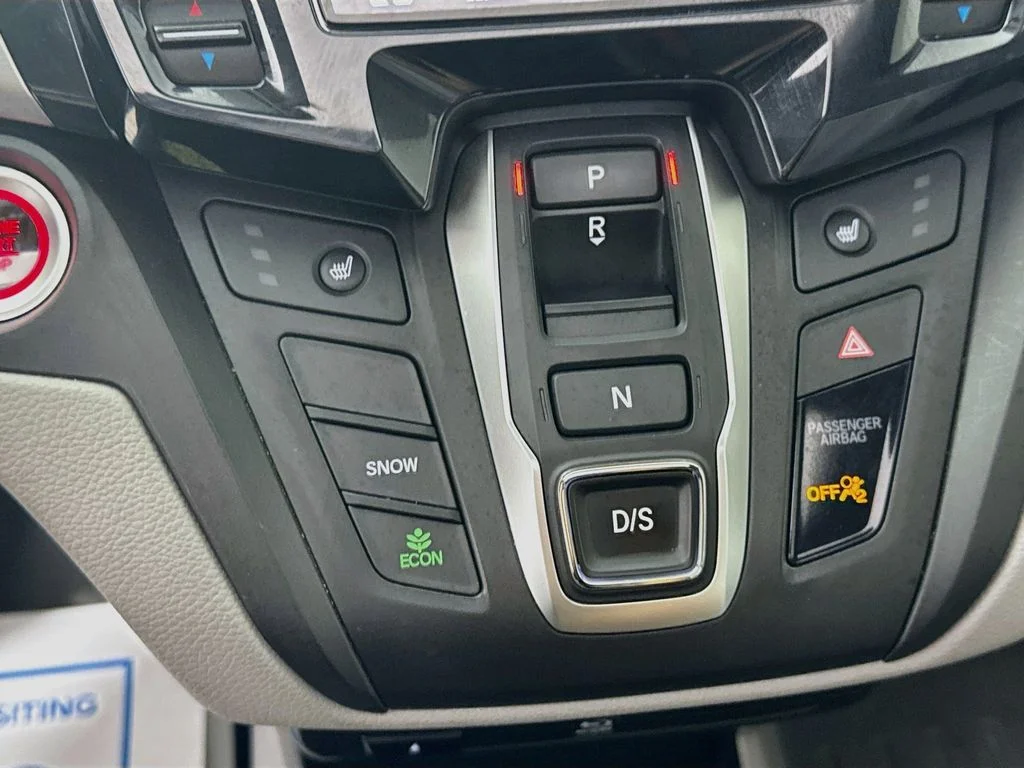 Certified Used 2019 Silver Honda EX-L image 22