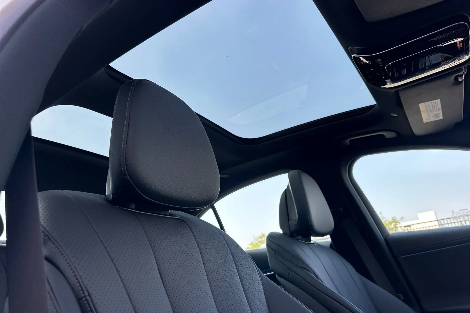 New 2027 Polar White Mercedes-Benz E 350 image 13