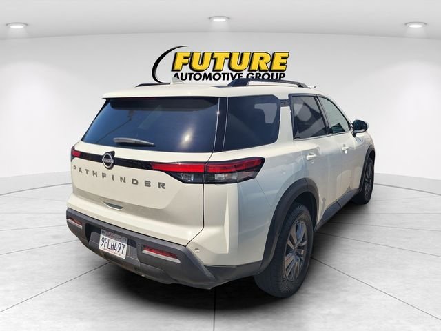 Used 2025 White Nissan SV image 3