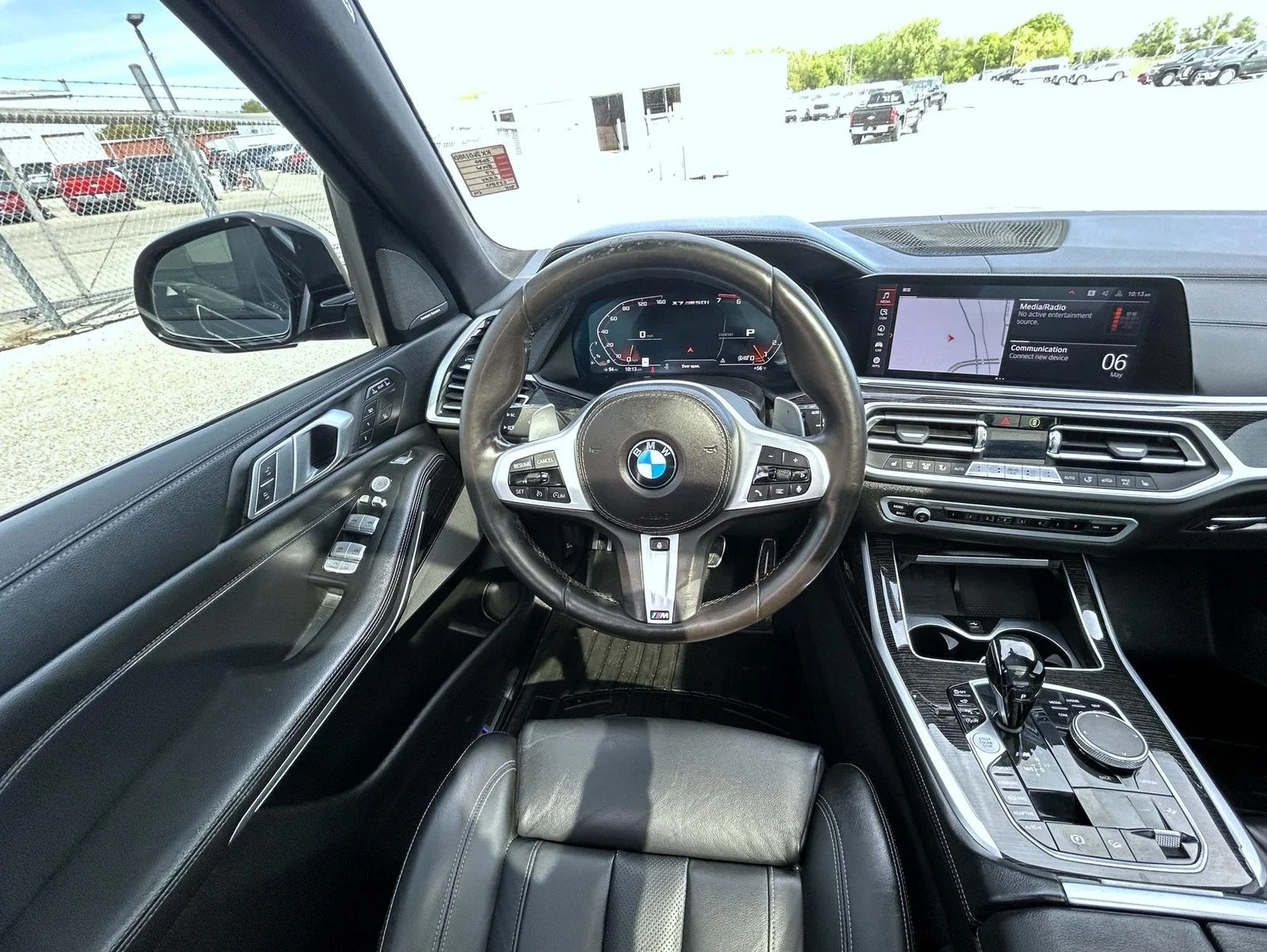 Used 2020 Gray BMW M50i image 13
