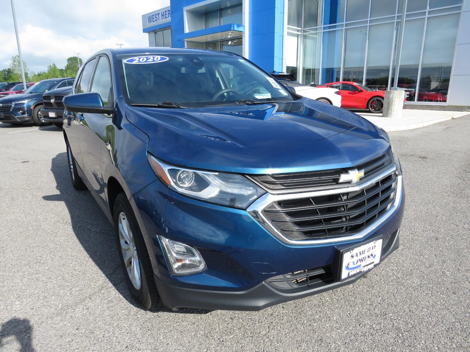 Used 2020 PACIFIC BLUE METALLIC Chevrolet LT image 3