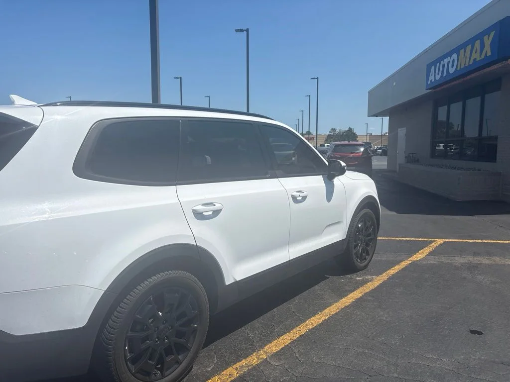 Used 2021 White Pearl Kia SX image 5