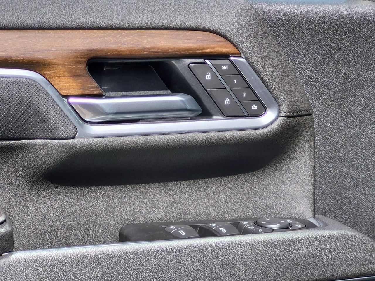 2026 Chevrolet Silverado 2500 HD High Country - Photo 24
