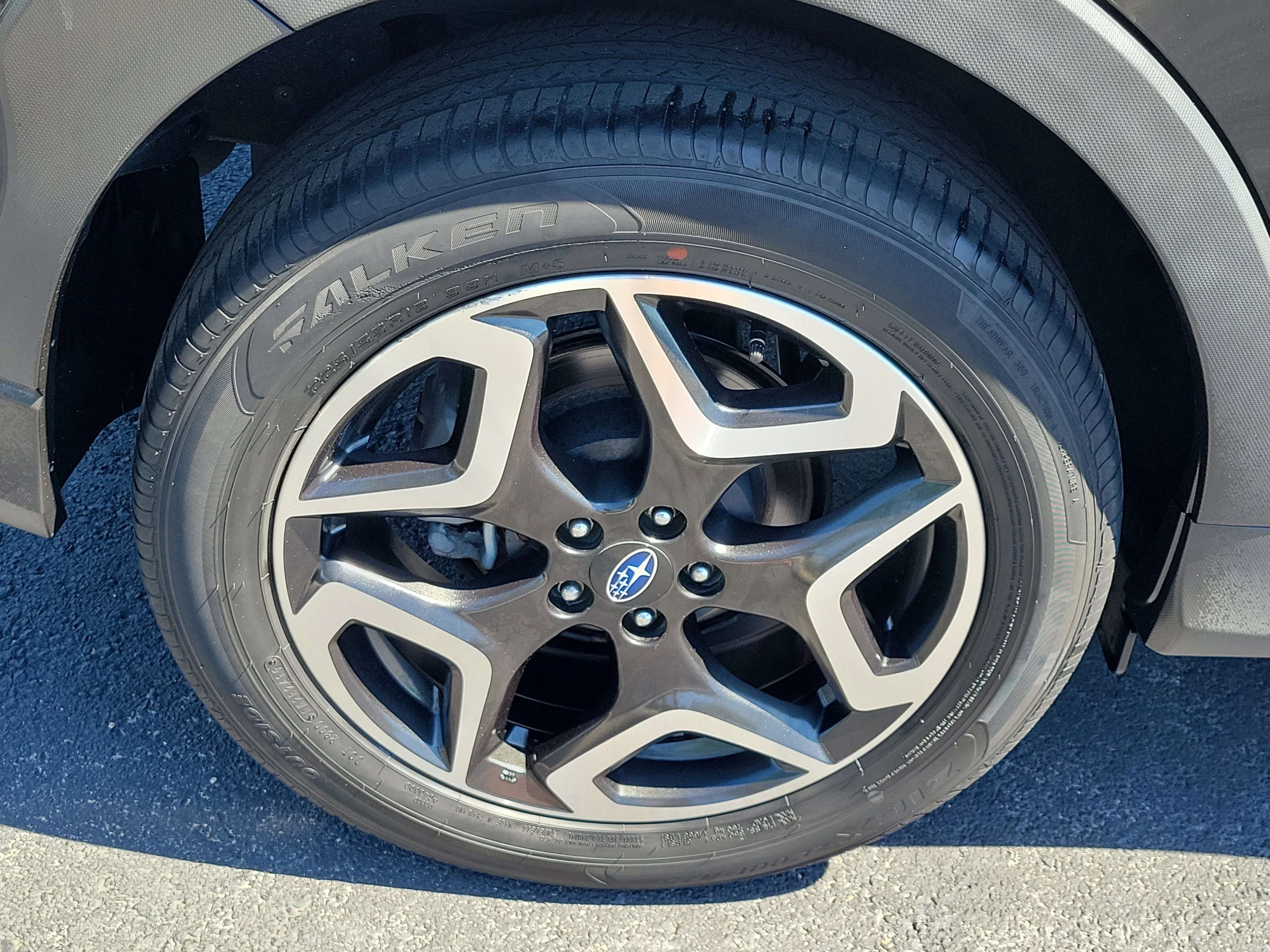 Used 2019 Crystal Black Silica Subaru Limited image 10