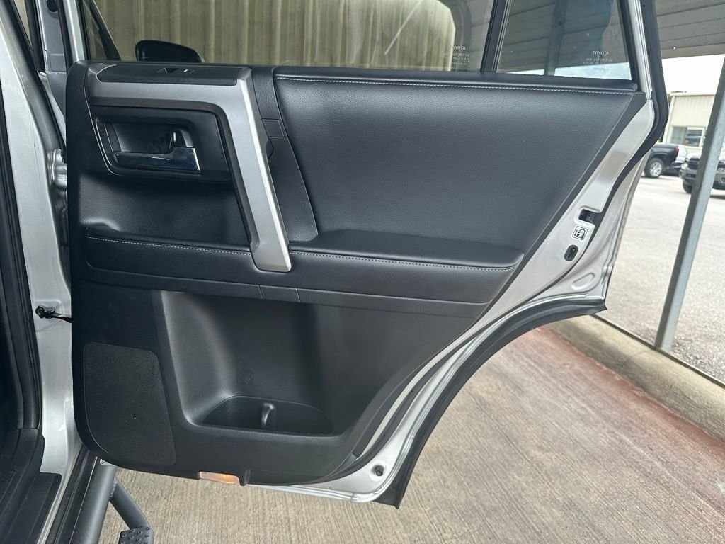 Used 2019 Silver Toyota SR5 Premium image 32