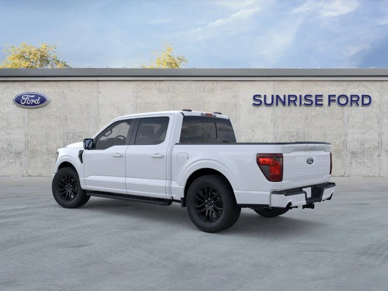 New 2026 Oxford White Ford XLT image 4