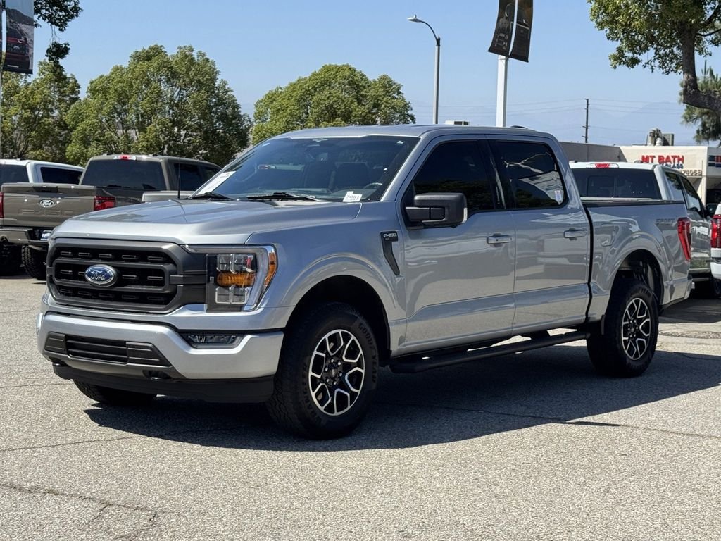 Used 2023 Silver Metallic Ford XLT image 3