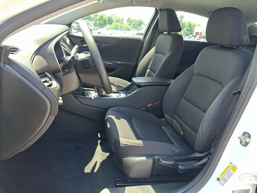 Used 2023 White Chevrolet LS image 14