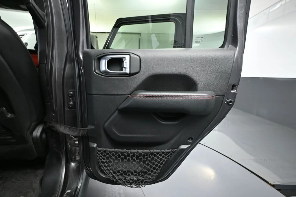 Used 2020 Gray Jeep Unlimited Rubicon image 40