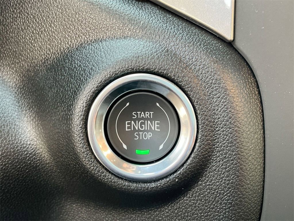 2025 Chevrolet Silverado 1500 Custom - Photo 17