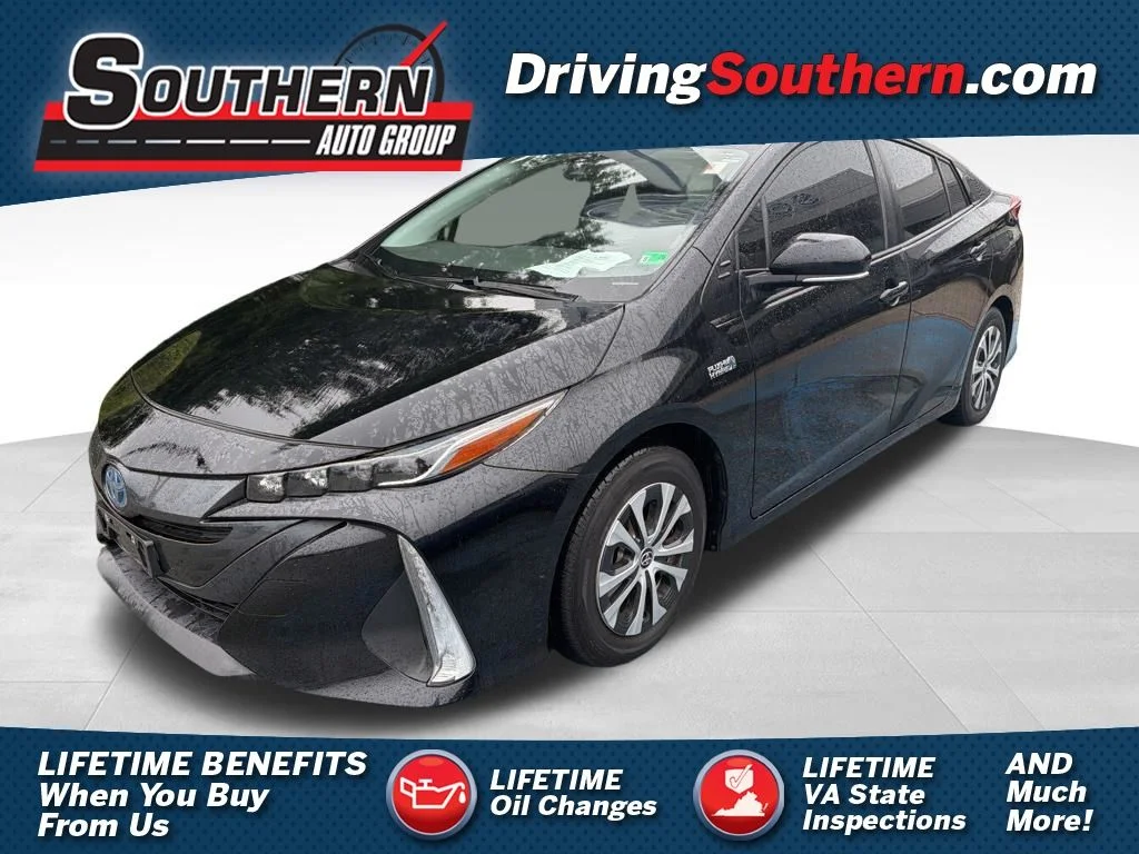 2021 Toyota Prius Prime LE's photo