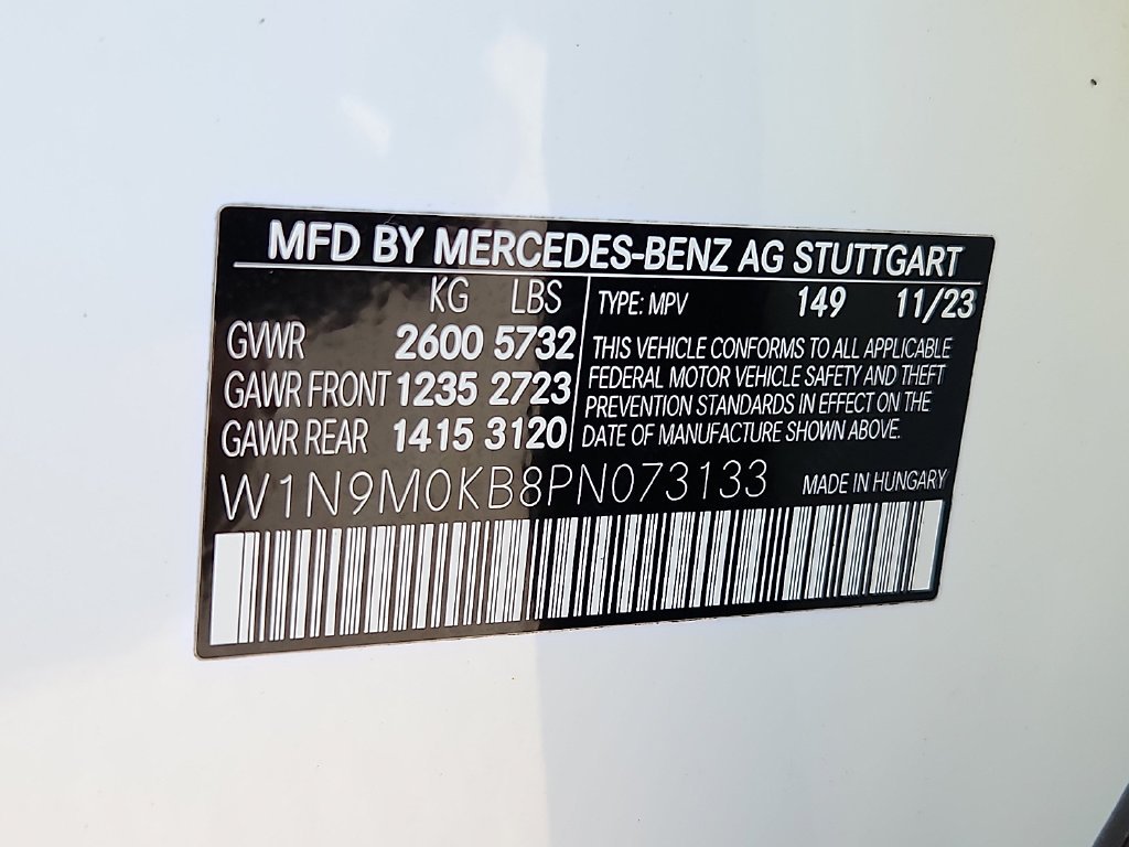 Used 2023  Mercedes-Benz 300 image 28