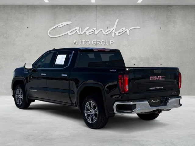 Used 2024 Onyx Black GMC SLT image 14
