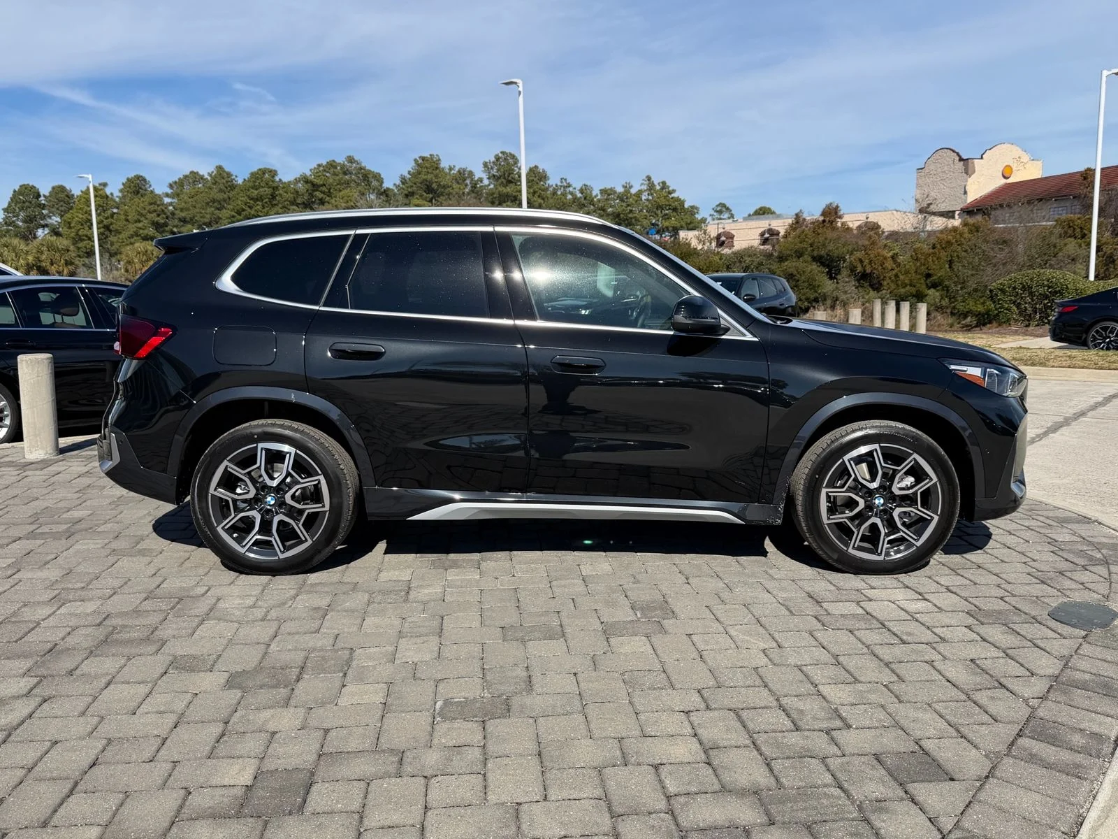 New 2026 Black Sapphire Metallic BMW xDrive28i image 8