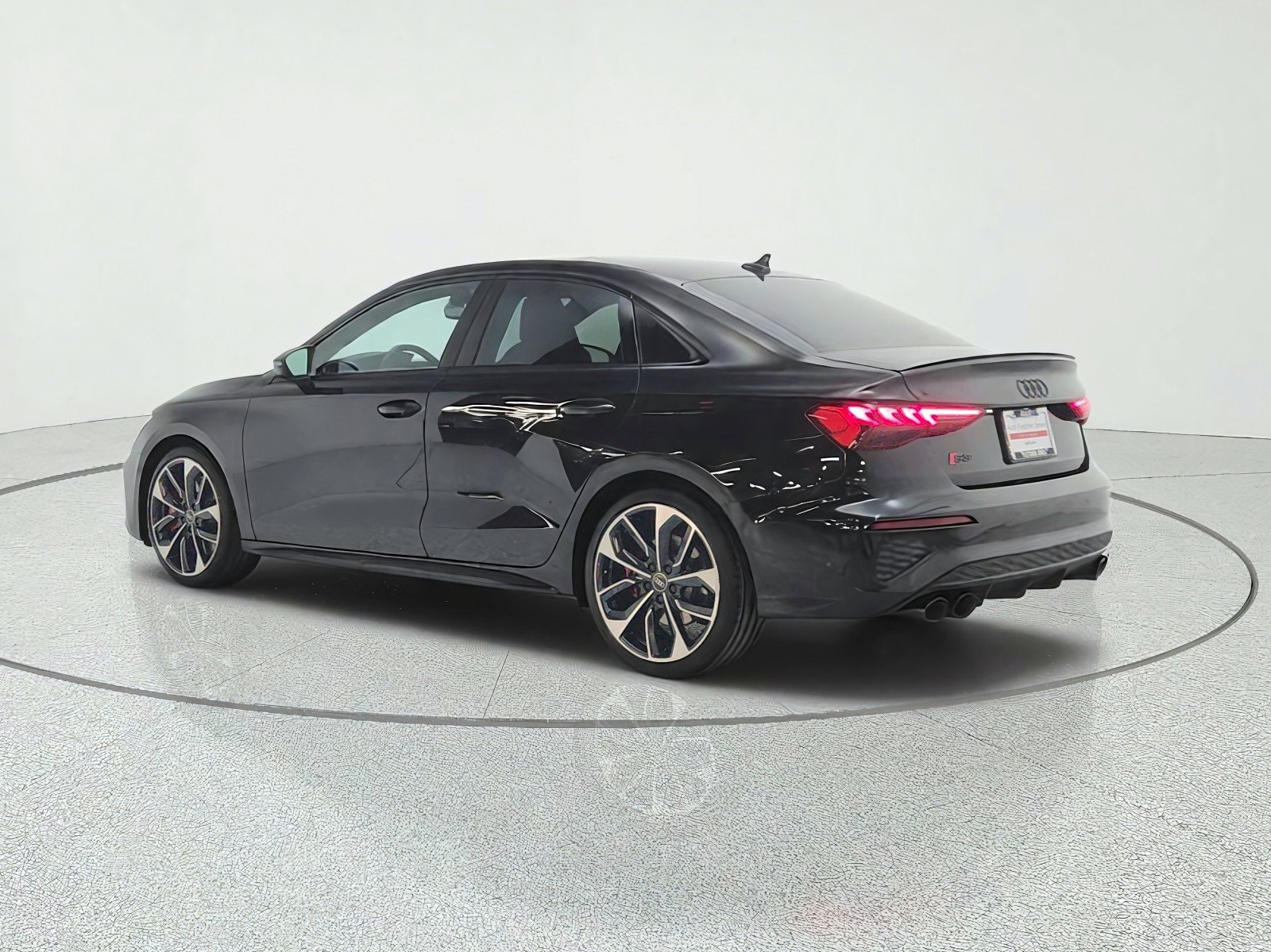 Used 2023 Mythos Black Metallic Audi Premium Plus 2.0 TFSI quattro image 7