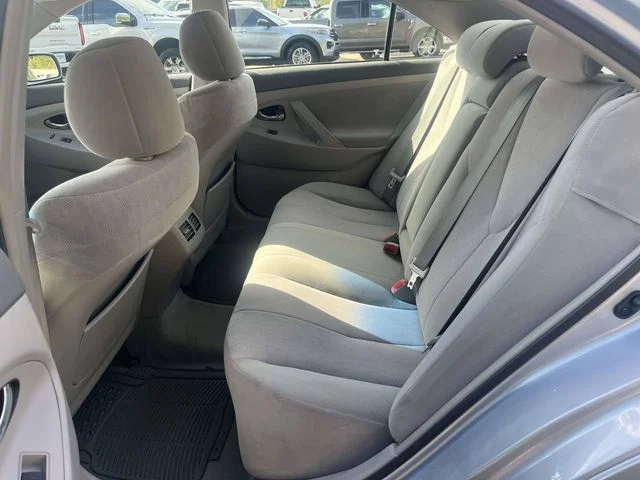 Used 2010 Blue Toyota Base image 16