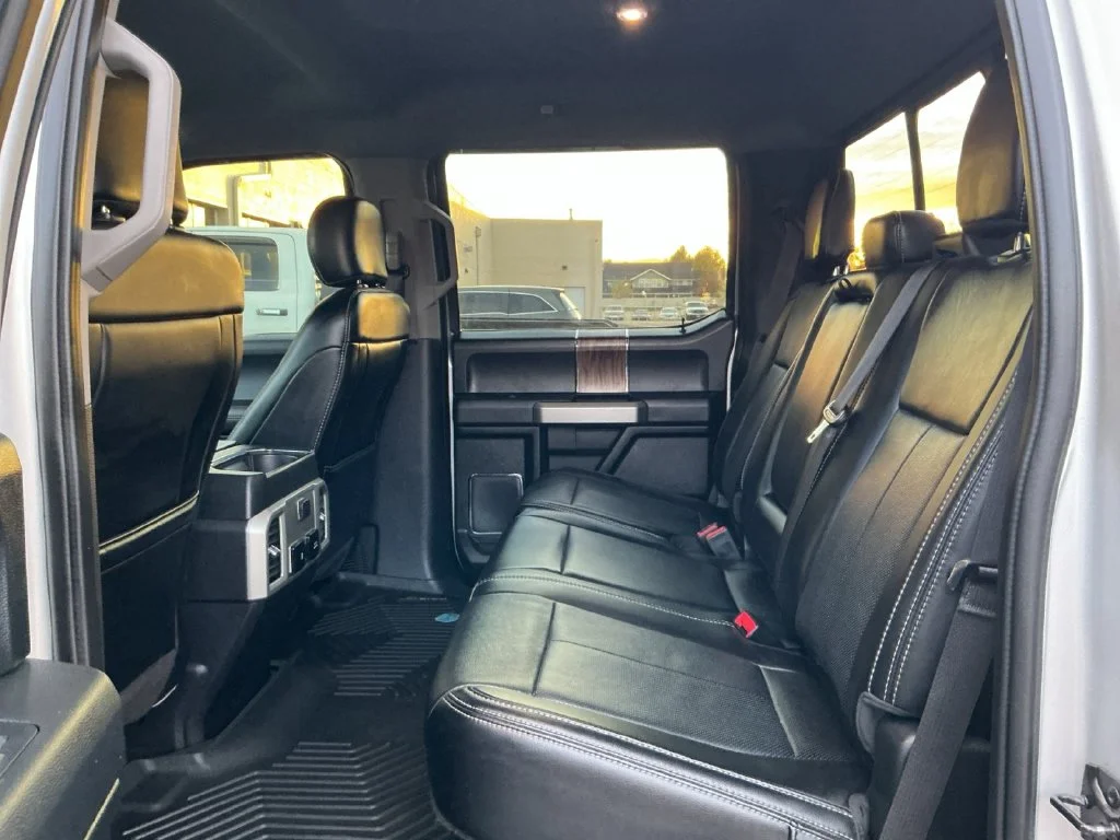 Used 2019 Silver Ford Lariat image 21